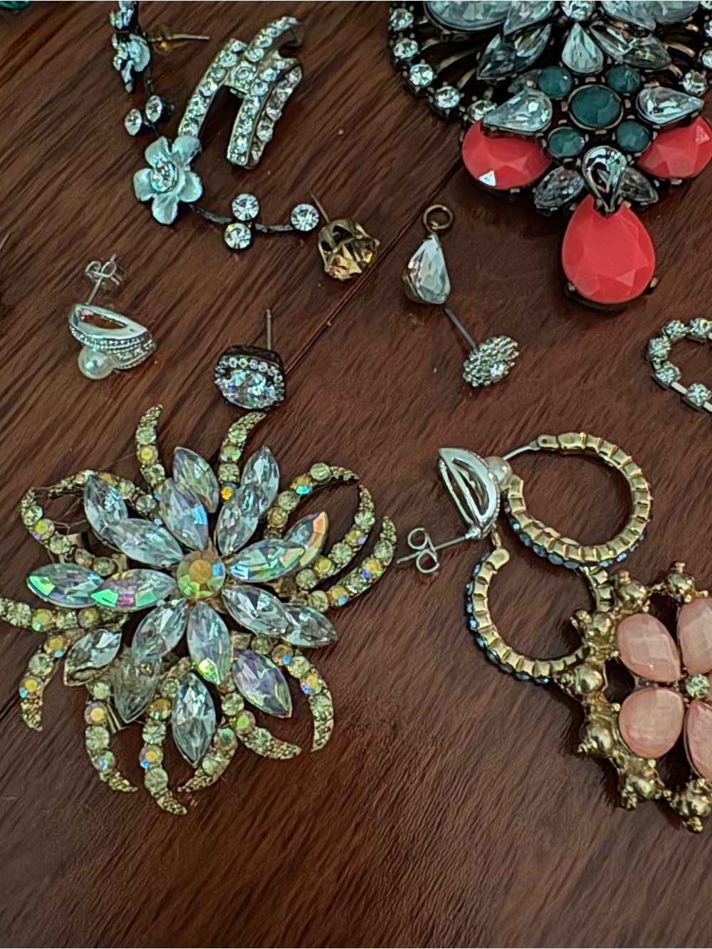 Lot Of Broken Rhinestone Jewelry & Parts For Craft Harvest Upcycle Embellish - Picture 2 of 5